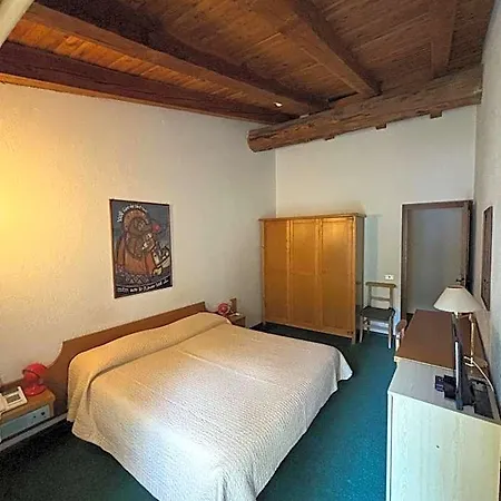Del Viale 3* Courmayeur