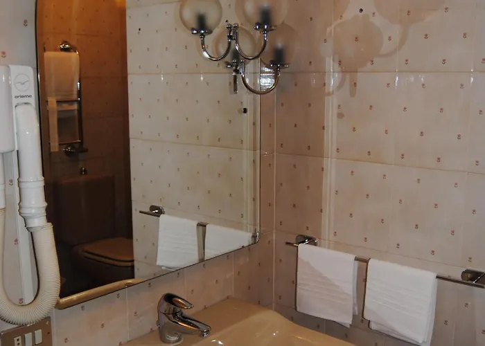 Del Viale Hotel Courmayeur